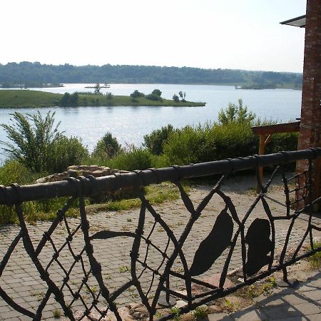 Hotel Tvirtove Prie Didziulio Dėdeliškės Exterior foto