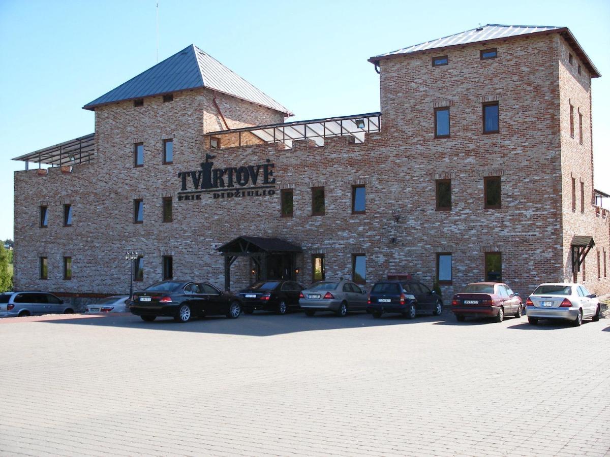 Hotel Tvirtove Prie Didziulio Dėdeliškės Exterior foto