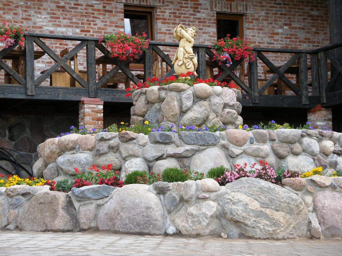 Hotel Tvirtove Prie Didziulio Dėdeliškės Exterior foto