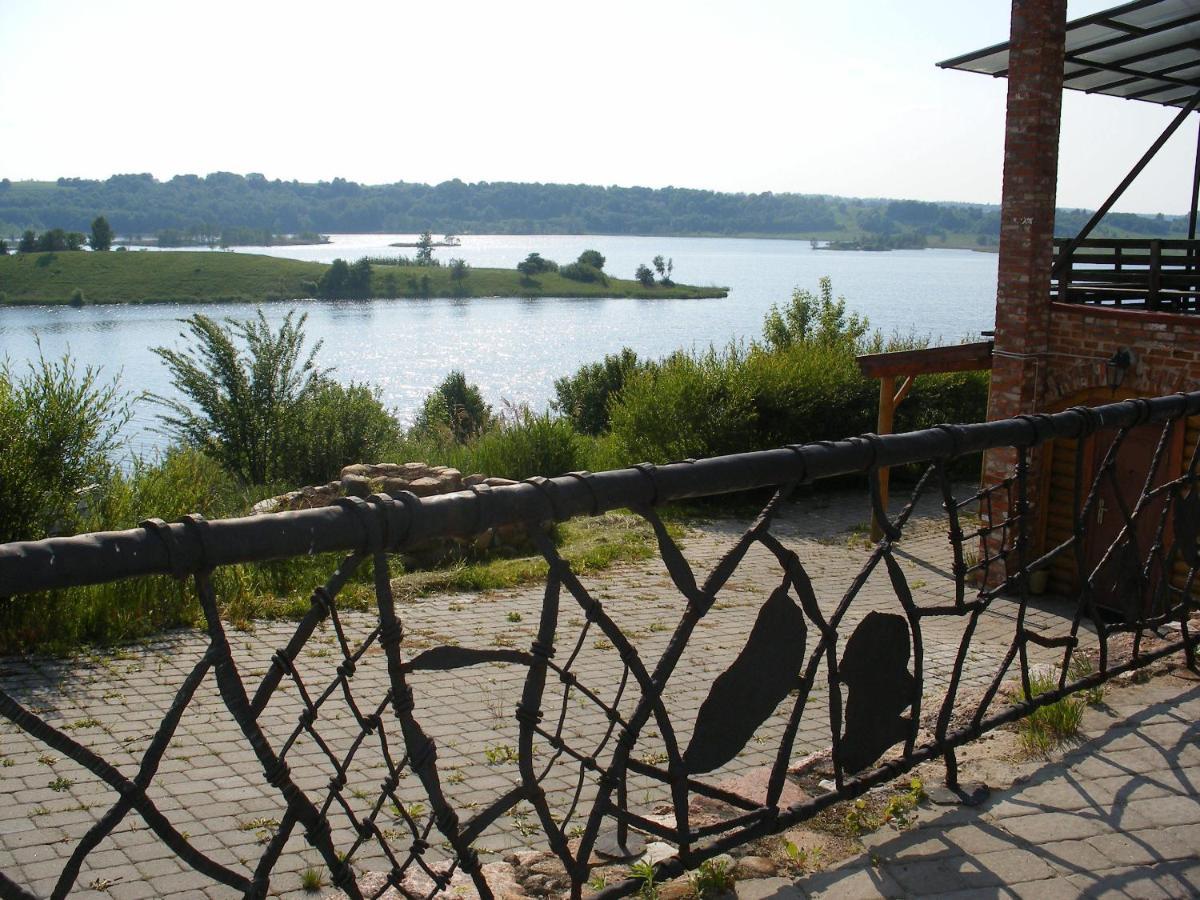 Hotel Tvirtove Prie Didziulio Dėdeliškės Exterior foto