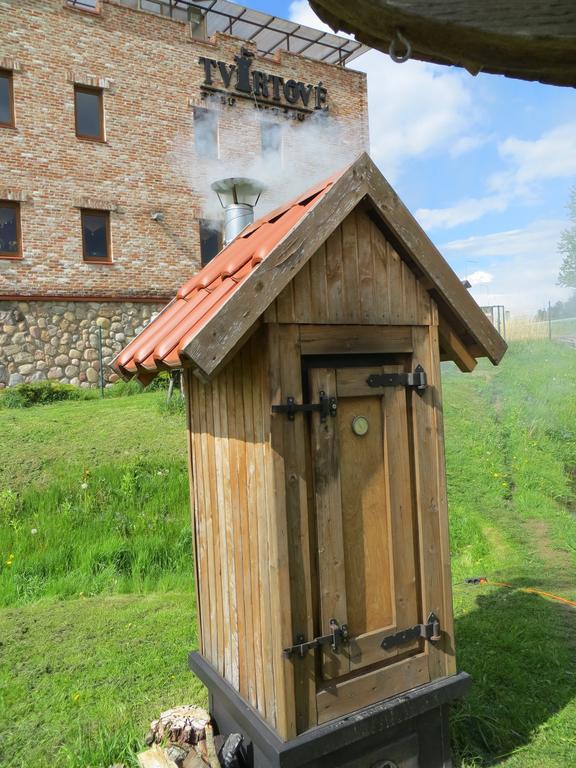 Hotel Tvirtove Prie Didziulio Dėdeliškės Exterior foto
