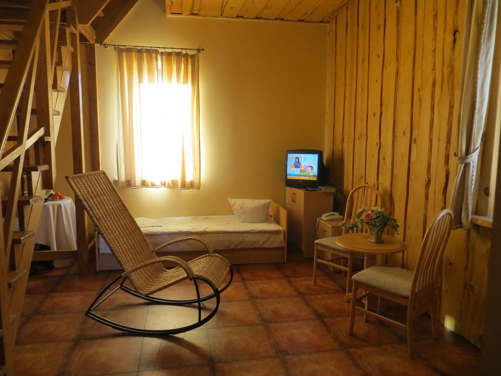 Hotel Tvirtove Prie Didziulio Dėdeliškės Zimmer foto