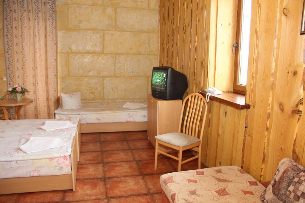 Hotel Tvirtove Prie Didziulio Dėdeliškės Zimmer foto